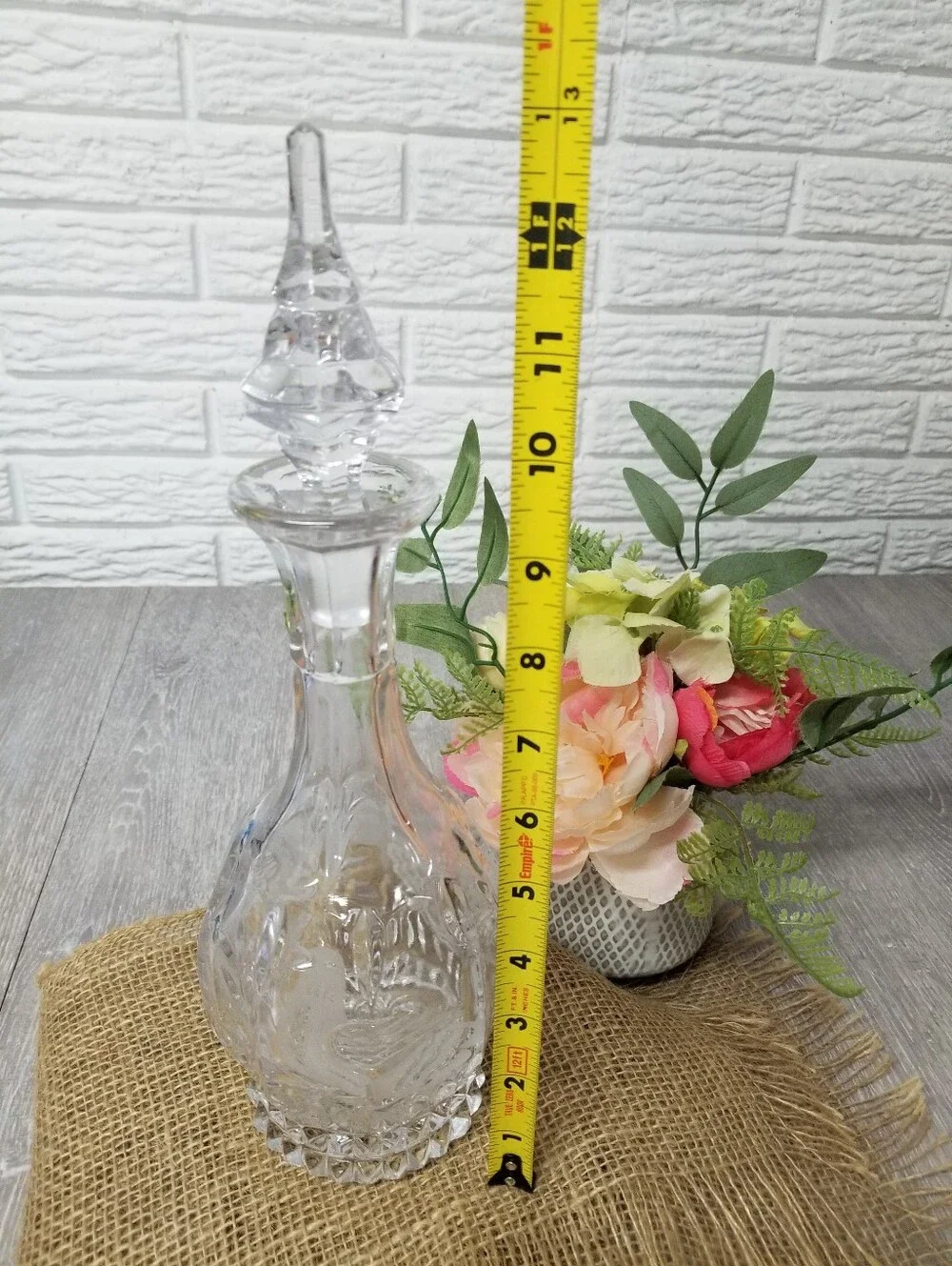 Vintage D' Adriana Las Aves Crystal Decanter